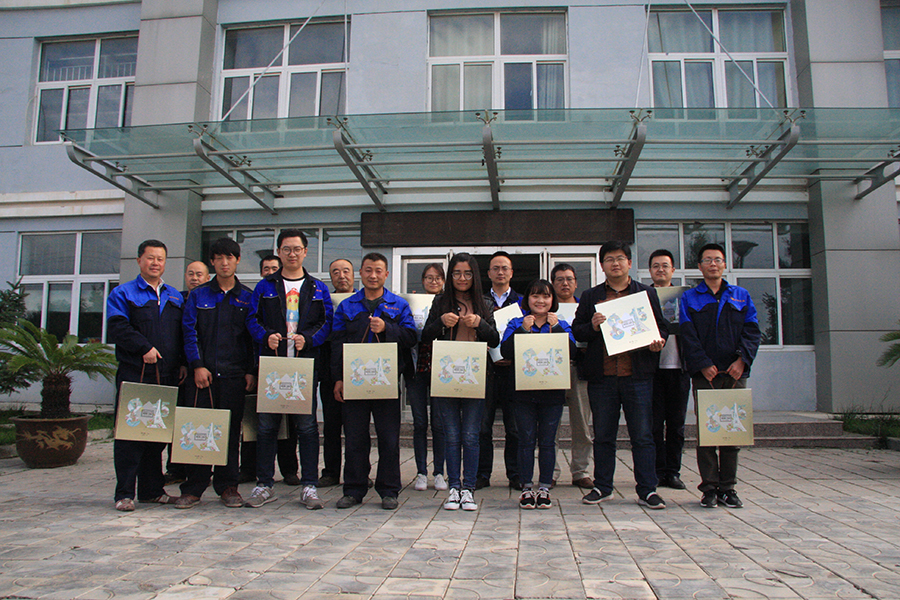 心系員工 溫暖中秋 中科藥源喜發中秋節福利